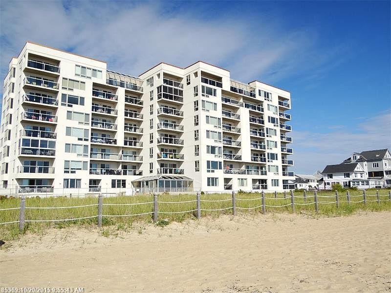 1st image of 31 E Grand Ave APT 13
