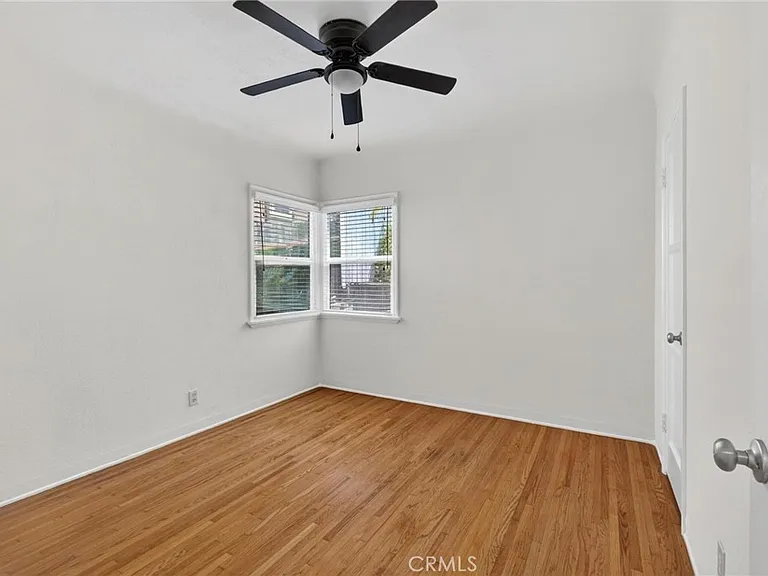 610 E Fairview Blvd — Photo 11