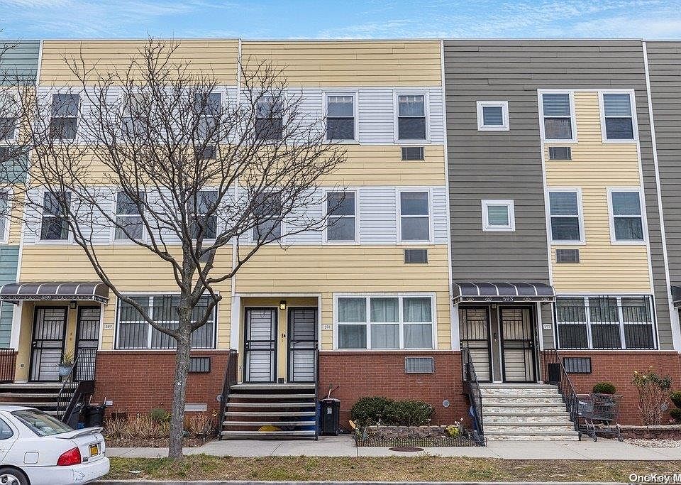 1st image of 591 Vandalia Avenue