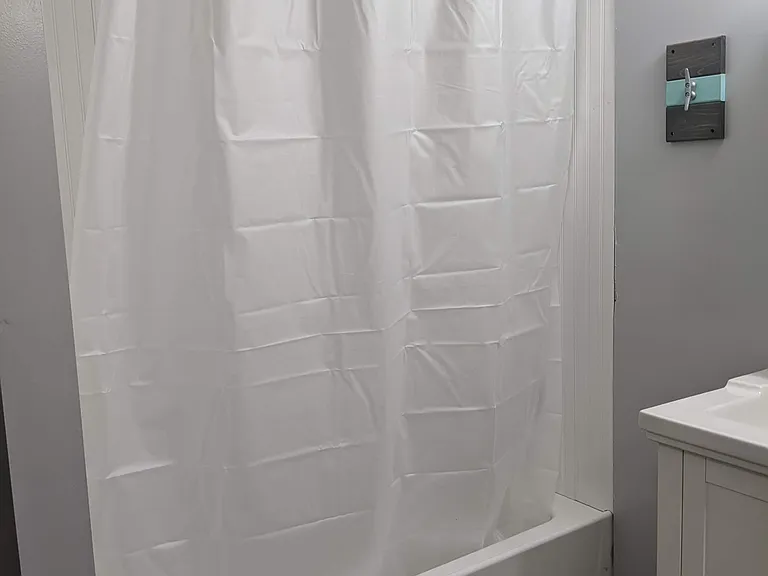 105 Linden Streetlower S — Photo 15