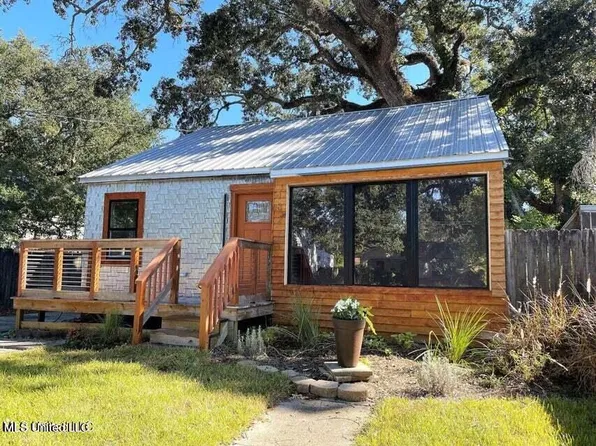 182 Miramar Ave, Biloxi, MS 39530