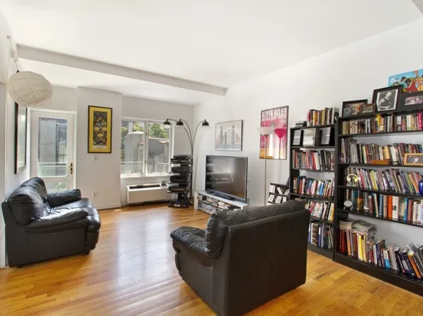 330 East 109th Street image 1 of 8