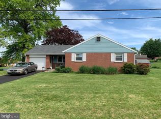 209 Phillip Dr, Myerstown, PA 17067