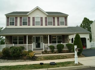 801 Karlyn Ln, Collegeville, PA 19426
