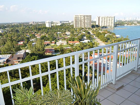 3rd image of 4000 Towerside Ter APT 1707