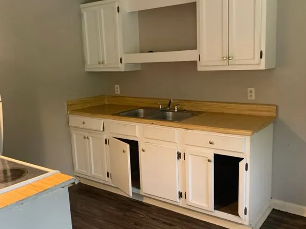235 Pinecrest Dr #5, Plantersville, MS 38862