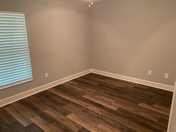 4th image of 11903 NW 147th Pl