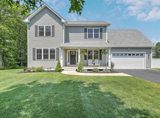 58 Watercress Ct, Coventry, RI 02816