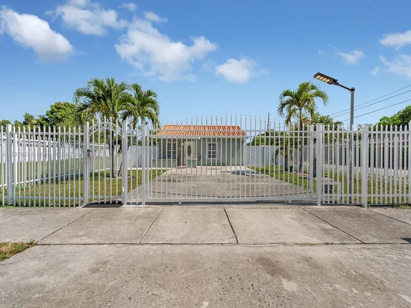 2890 NW 98th St, Miami, FL 33147