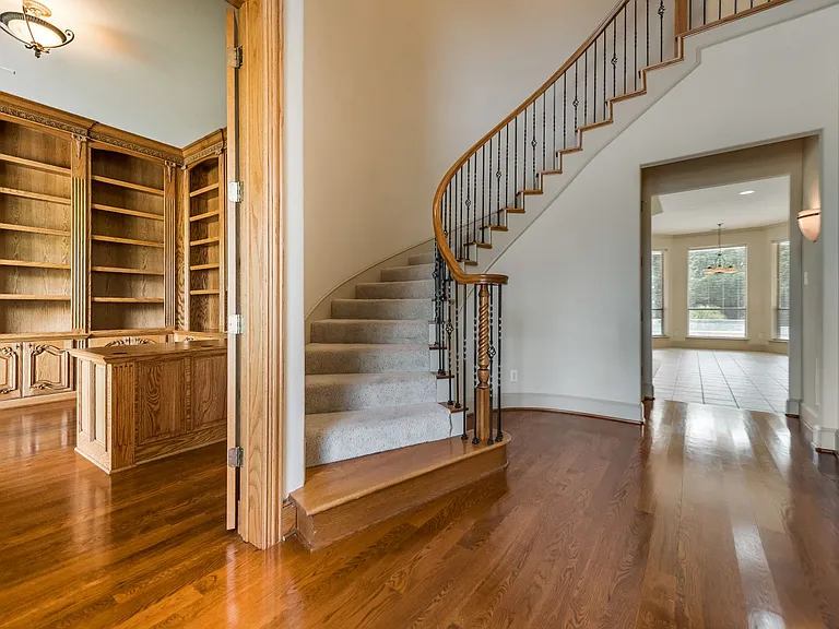 30 Kingsbury Trl — Photo 6