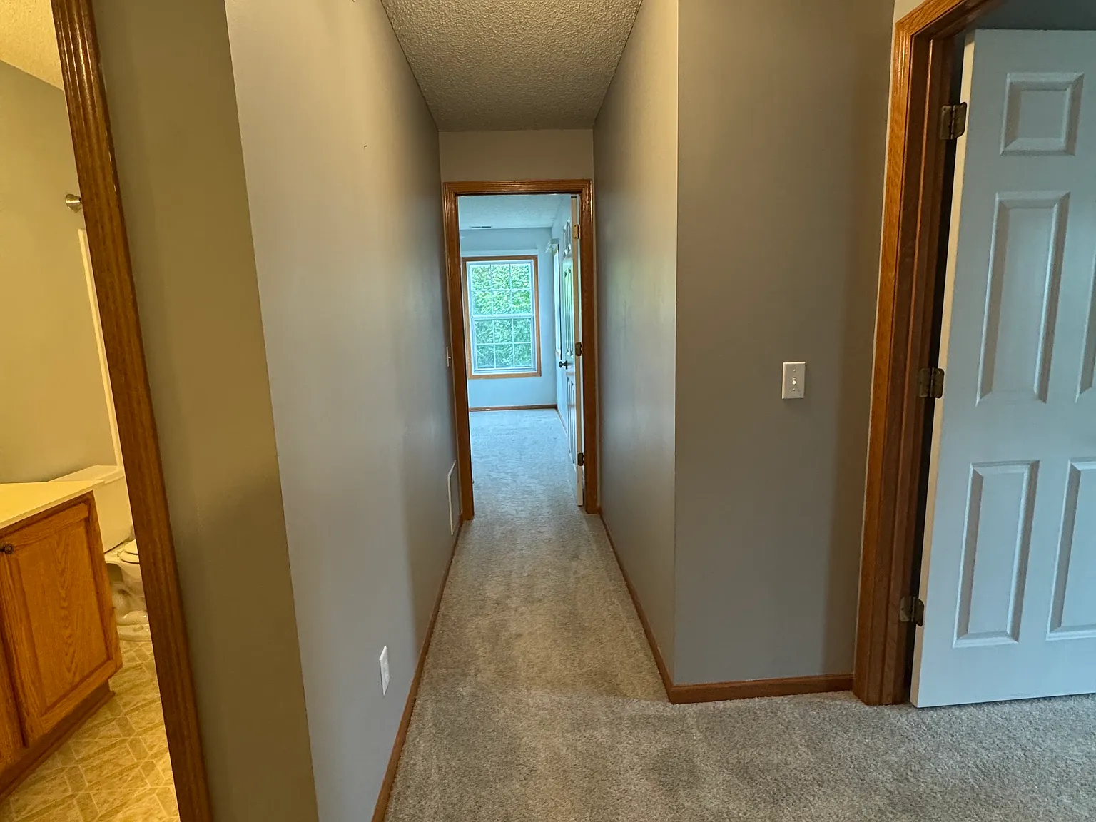 3 bed, 1635 sqft, $2,500 — Photo 4