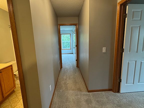 4th image of 1204 Timber Way