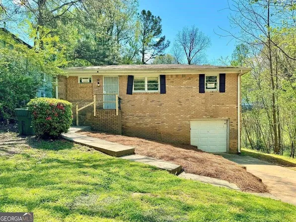 2396 Hill St NW, Atlanta, GA 30318