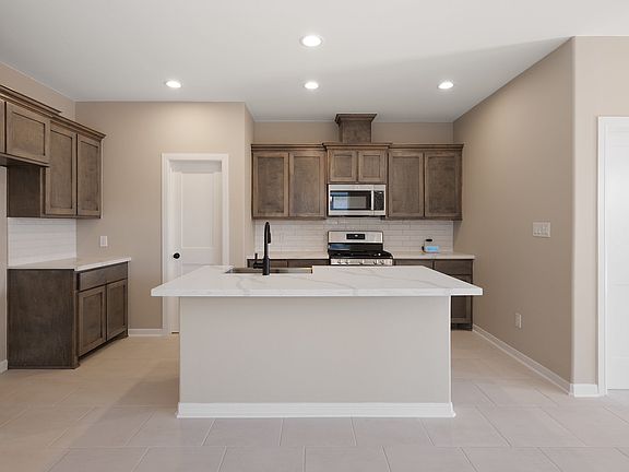 3rd image of 3811 Westway Ct