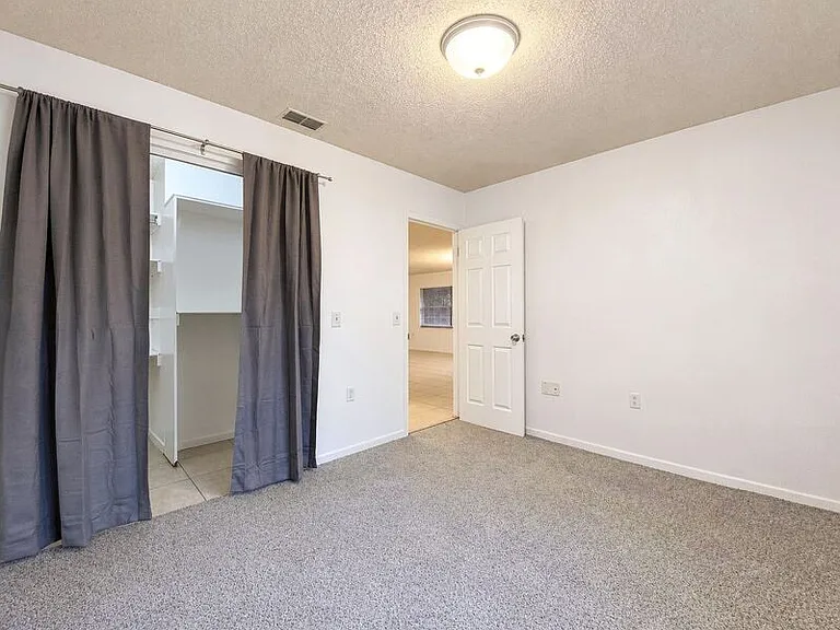 1029 Jacks St — Photo 12