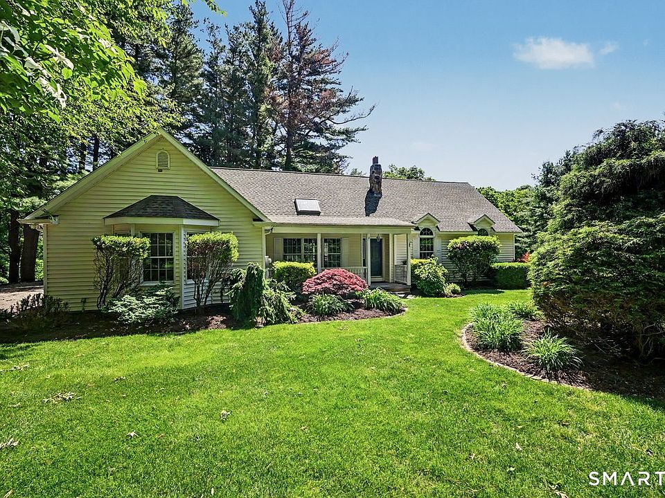 1st image of 207 Grassy Hill Road