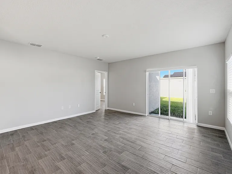 1530 Finnigan Cir — Photo 12