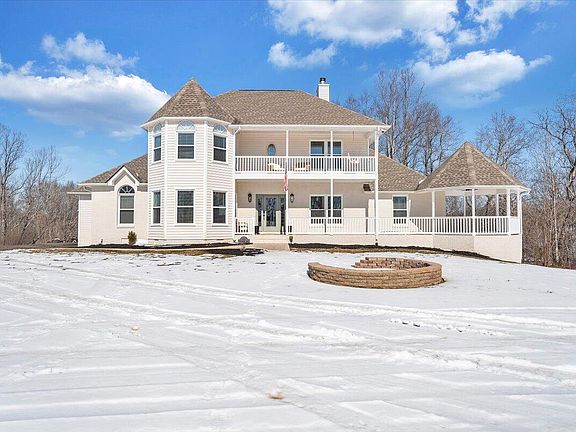 3rd image of 10 Wilkerson Rd