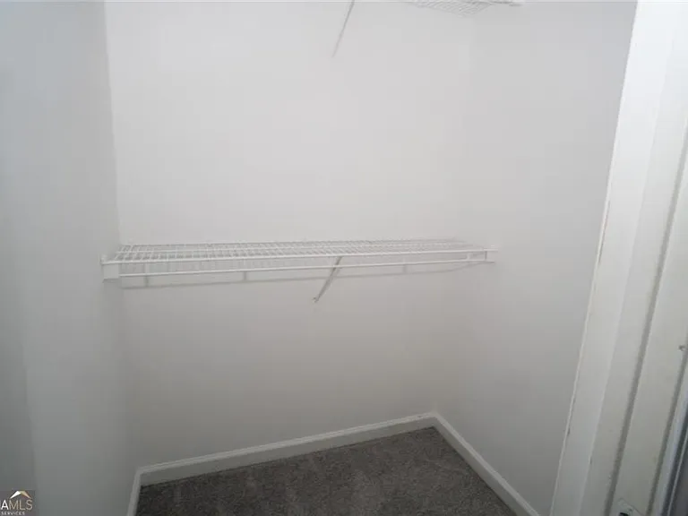 52 Fieldstone Ct — Photo 35