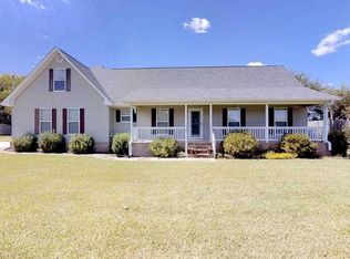 1495 Howard Ln, Leighton, AL 35646