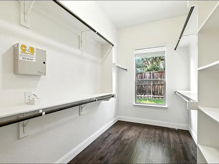 1733 Adalina Dr — Photo 25