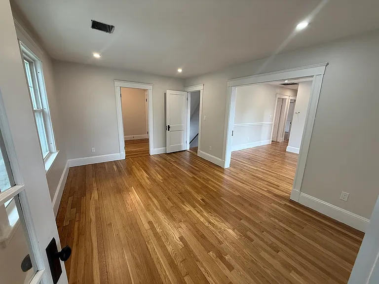 67 Walnut St #2 — Photo 12
