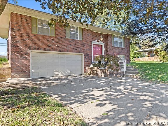 3rd image of 1215 Sportsman Drive