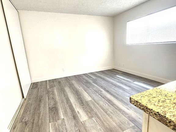 2nd image of 5205 Gray Ln #3B-2BA-1300SQFT