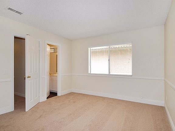 2nd image of 25224 Dana Ln