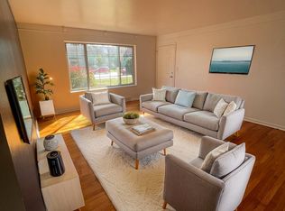 2101 E Maple Rd, Birmingham, MI 48009