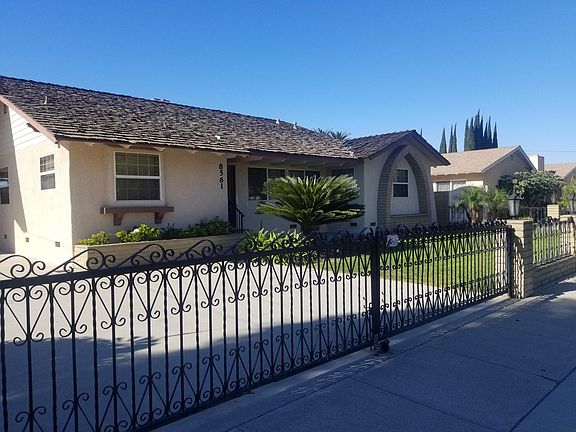 2nd image of 8561 Kendor Dr