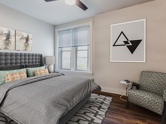 3rd image of 735 E McMillan St #6r2898eba