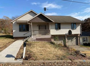 409 N Broad St, Argyle, WI 53504