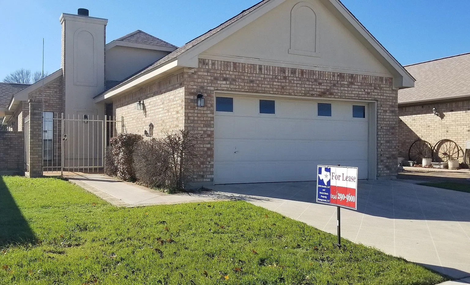 904 Tortuga Lane — Photo 1