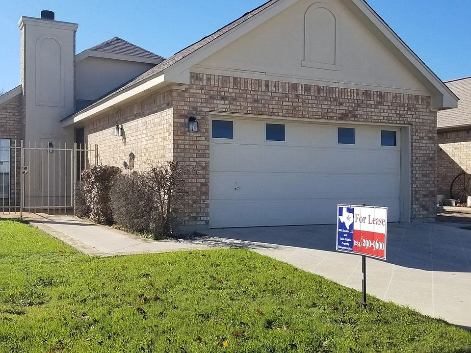 904 Tortuga Ln
