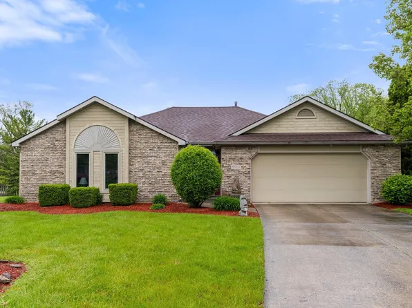 8630 Deer Brook Pl, Fort Wayne, IN 46825