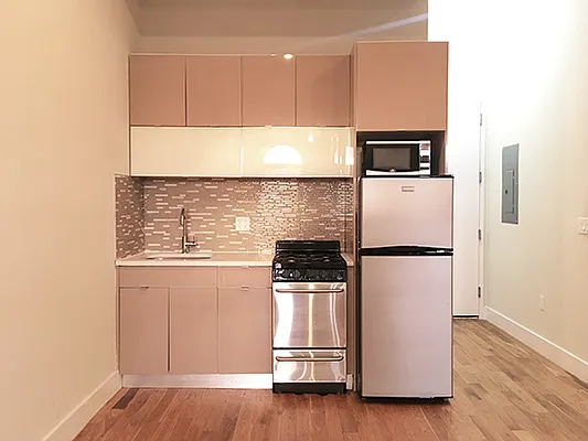 Rented by Corcoran | media 29