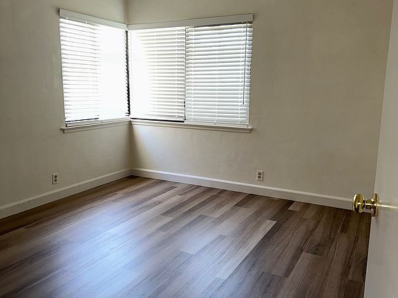 3rd image of 77 N Willard Ave #77