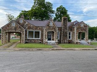 107 E Jefferson St, Judsonia, AR 72081