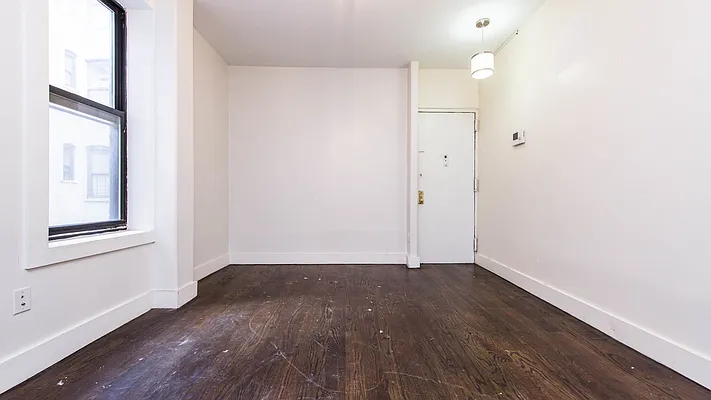 Rented by Nooklyn NYC LLC | media 16