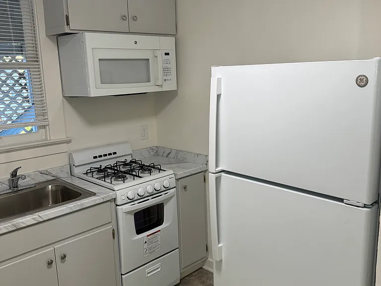 3260 Galindo St #4 — Photo 12