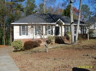 2121 Oakleaf Ln, Lithia Springs, GA 30122