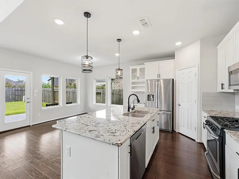 2994 Vintage Park Ln — Photo 7