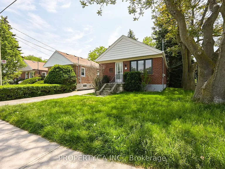 17 Park St — Photo 1