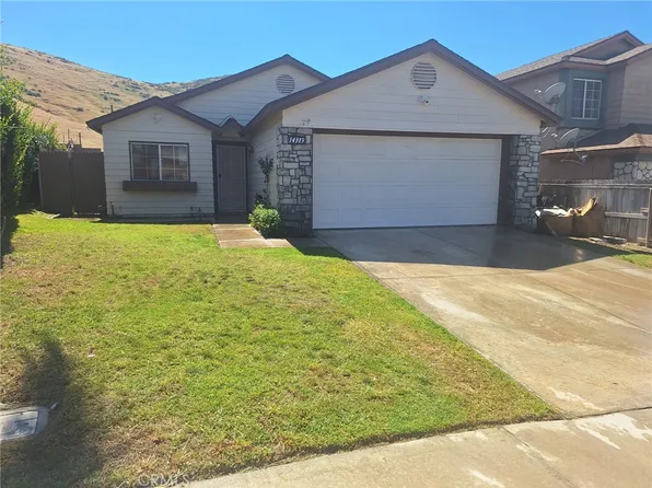 14319 Weeping Willow Ln, Fontana, CA 92337