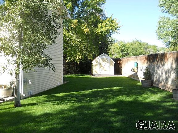 4th image of 3421 Northridge Dr