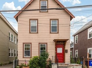 30 Hubbard St, Malden, MA 02148