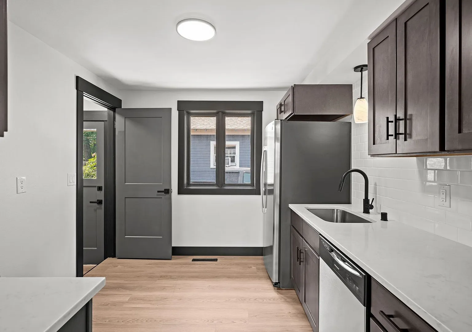 3717 N Perry St — Photo 4