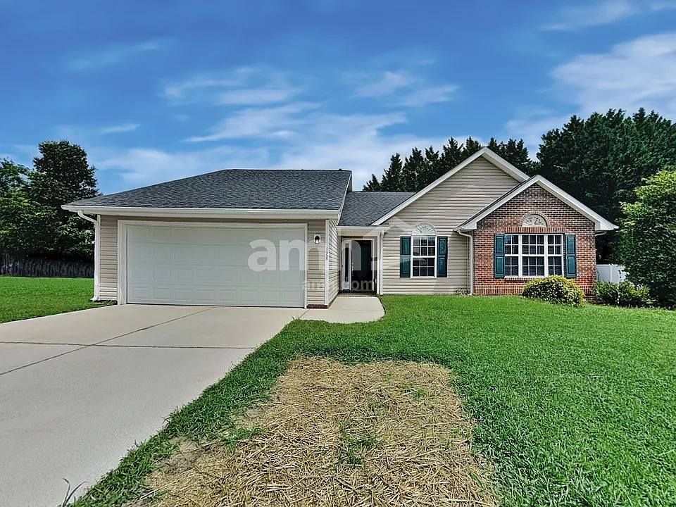 120 Birch Hill Ct