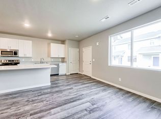 710 Oregon Trl UNIT C2, Ault, CO 80610